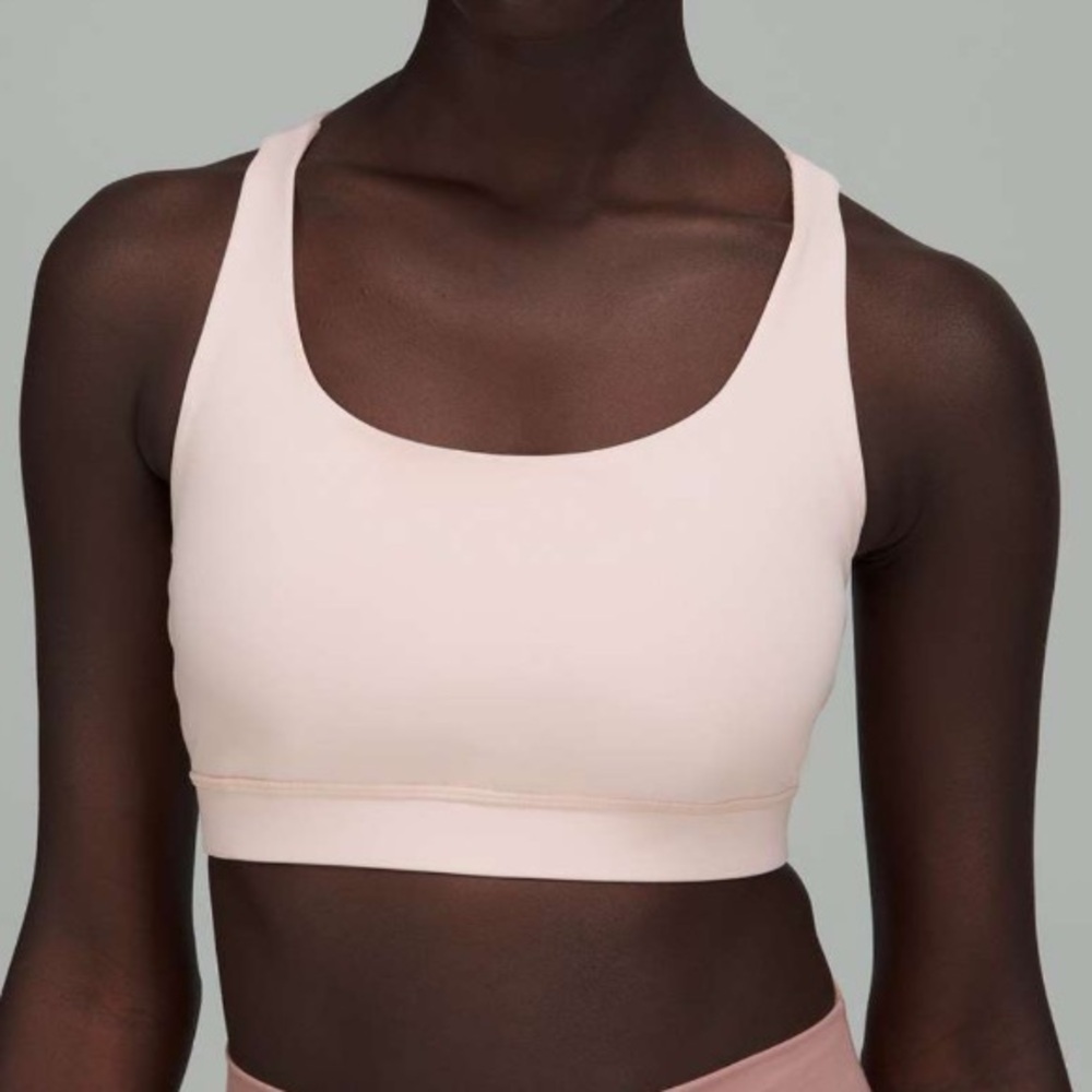 Lululemon 🍋 Energy Bra Medium Support, B–D Cups in Misty Shell Size 6